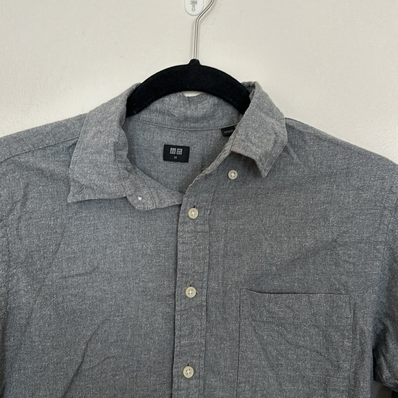 Uniqlo Grey Cotton Button Down Shirt - Picture 2 of 3
